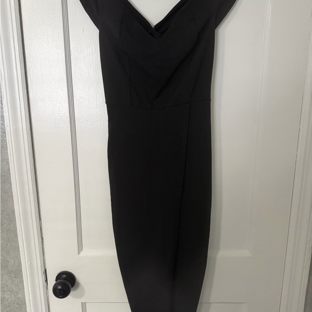 Boohoo Black Off-Shoulder Midi Dress